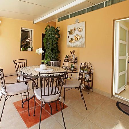 Sunshine Apartment Doda Vela Luka Buitenkant foto