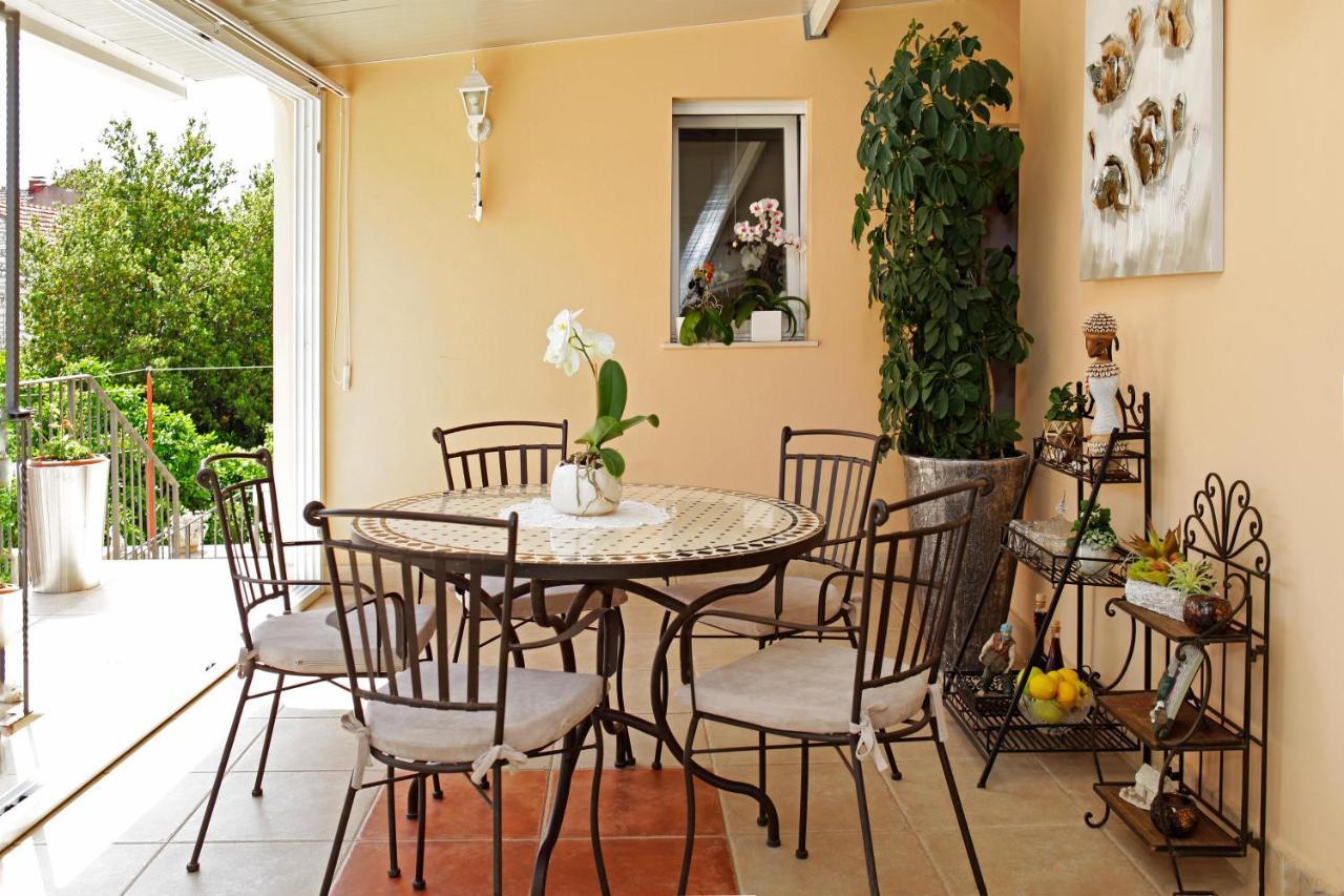 Sunshine Apartment Doda Vela Luka Buitenkant foto