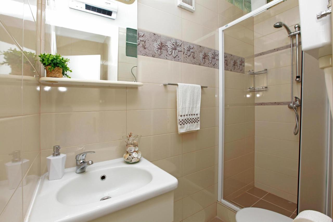 Sunshine Apartment Doda Vela Luka Buitenkant foto