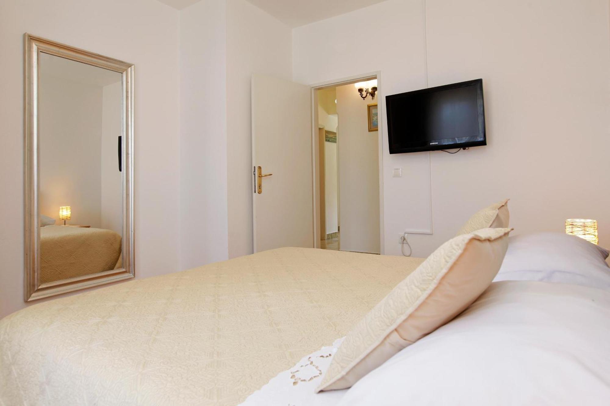 Sunshine Apartment Doda Vela Luka Buitenkant foto