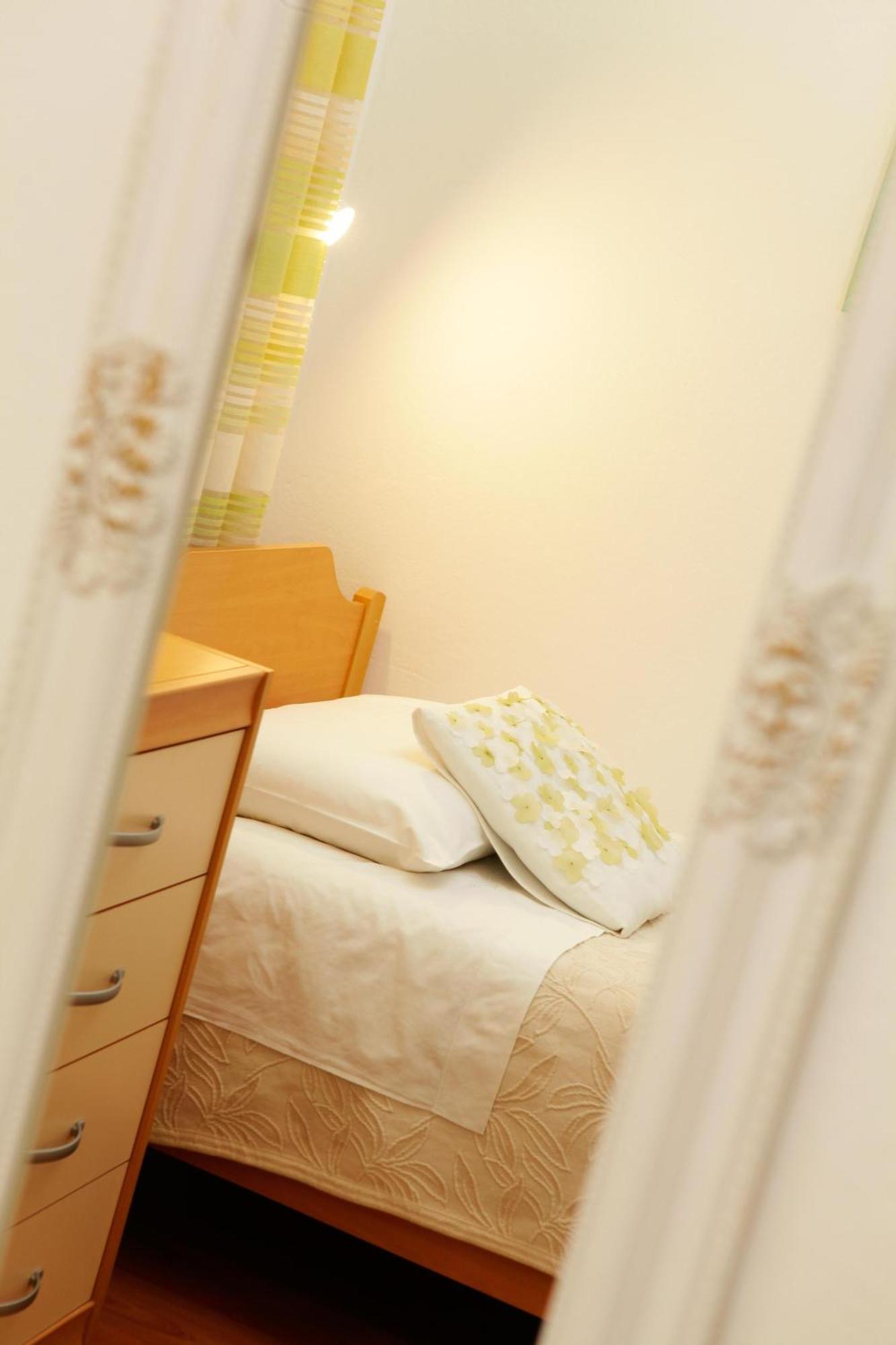 Sunshine Apartment Doda Vela Luka Buitenkant foto